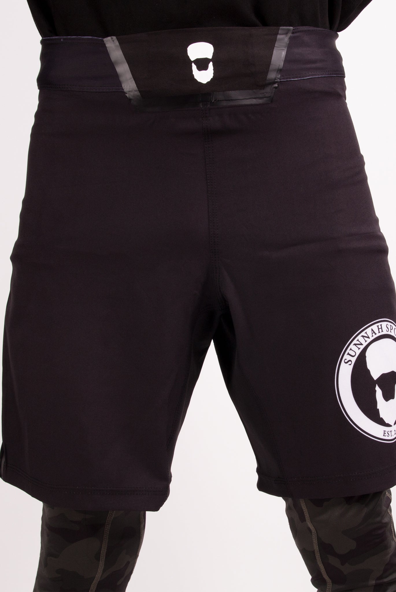 Sunnah Sports Fight Shorts – Leicht, Flexibel & Für Höchstleistung