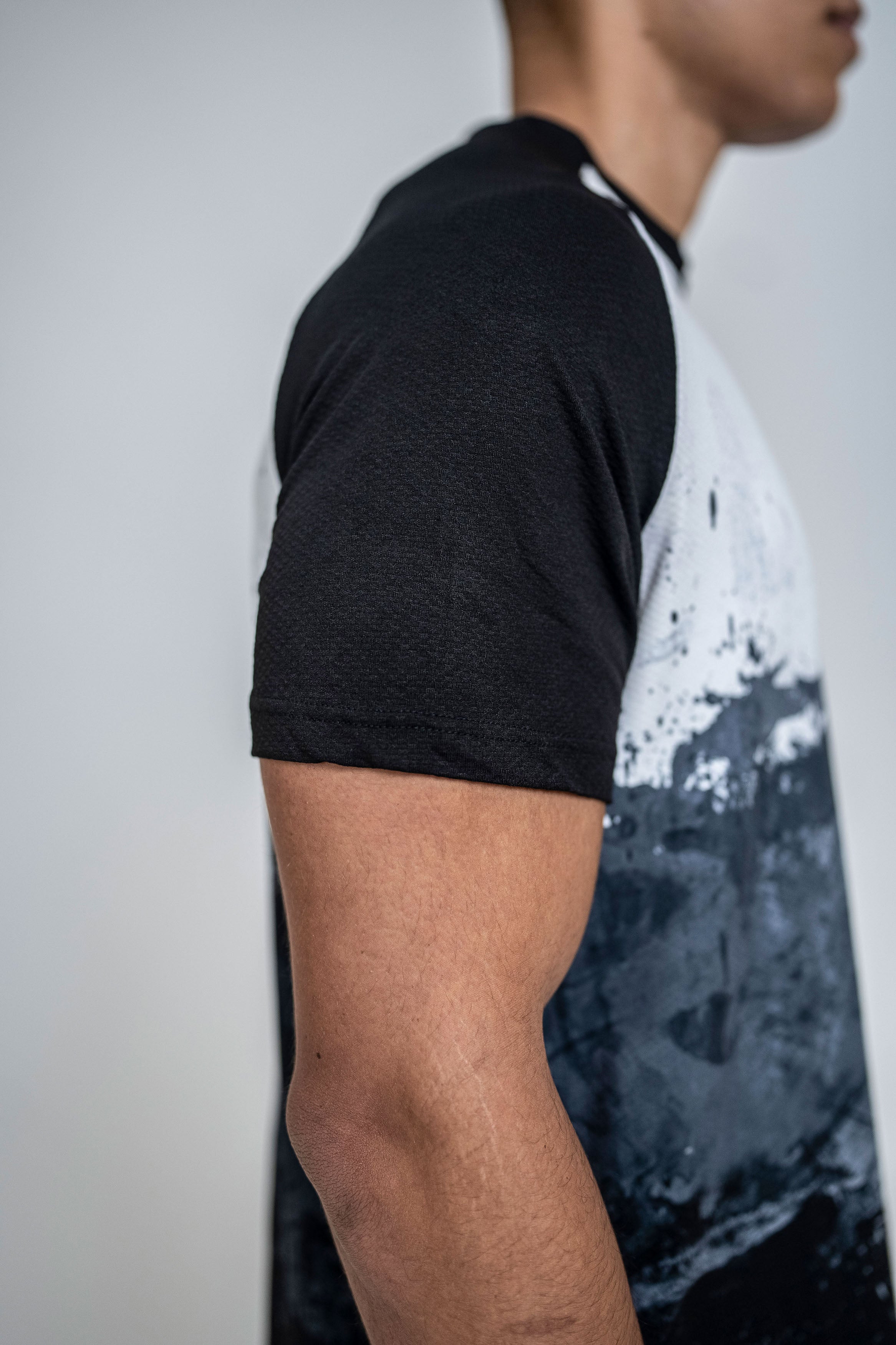 SUNNAH-SPORTS Trainingsshirt (W/B)